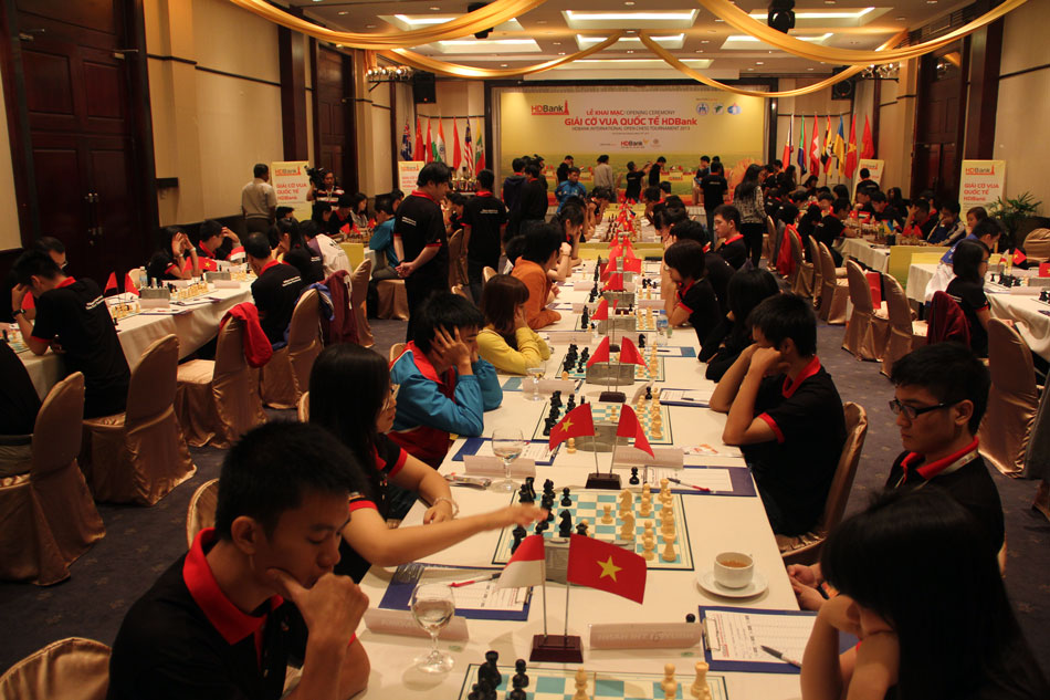 Các ván đấu tại Giải cờ vua HDBank 2013
