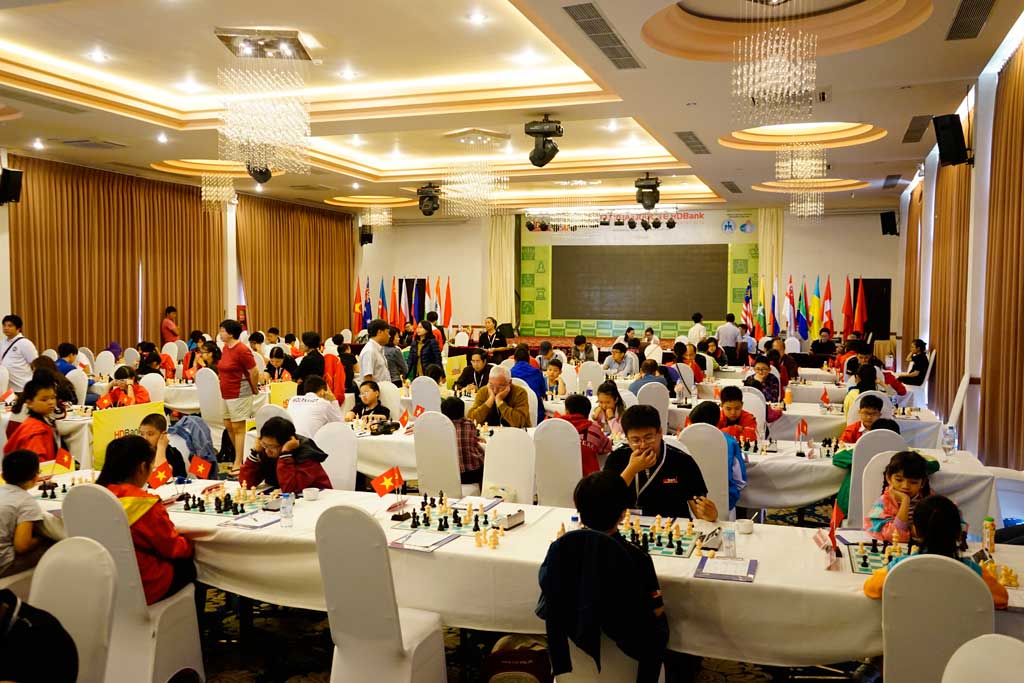 Các ván đấu tại Giải cờ vua HDBank 2016